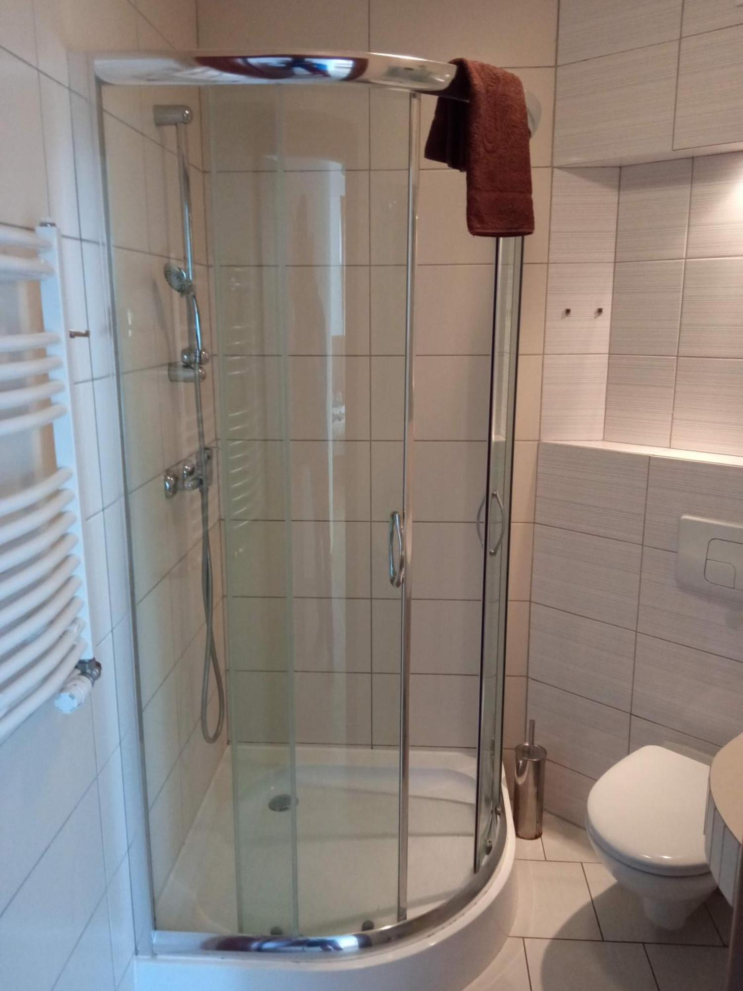 Hotel Latarnik - Doskonala Lokalizacja, Blisko Atrakcji, 20min Do Plazy Łeba