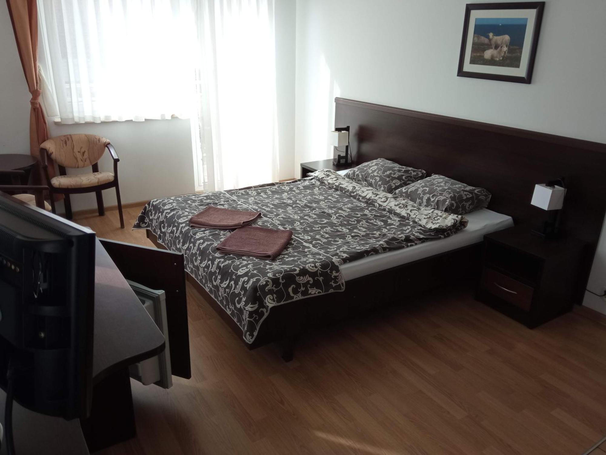 Hotel Latarnik - Doskonala Lokalizacja, Blisko Atrakcji, 20min Do Plazy *